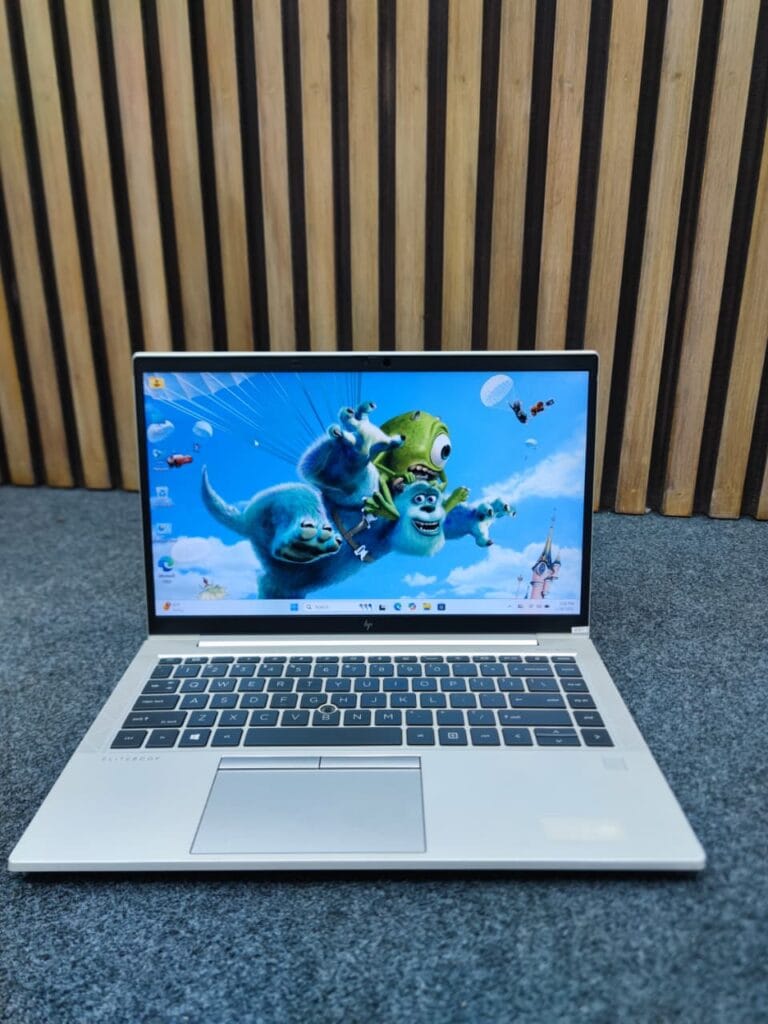 hp elitebook 840 g7 look view